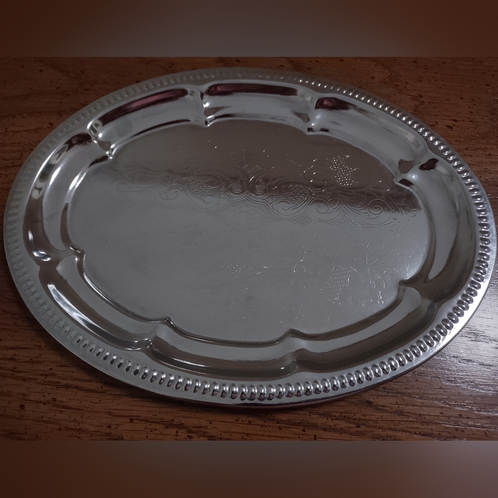 Oval Abbott of England small metal serving tray